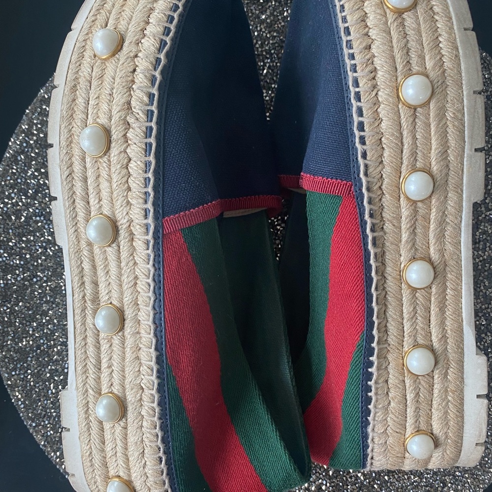 GUCCI - Picture 8 of 12
